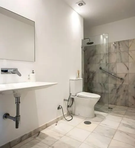 Townhouse Senhora Da Rocha - Alporchinhos