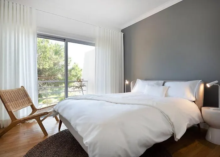 Townhouse Senhora Da Rocha - Alporchinhos *
