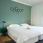 Townhouse Senhora Da Rocha - Alporchinhos